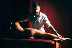 Pussy Massage Service in The Camellias, Gurgaon